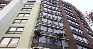 Установка крыши на балкон Щелково цена от 1042 руб. м/2.